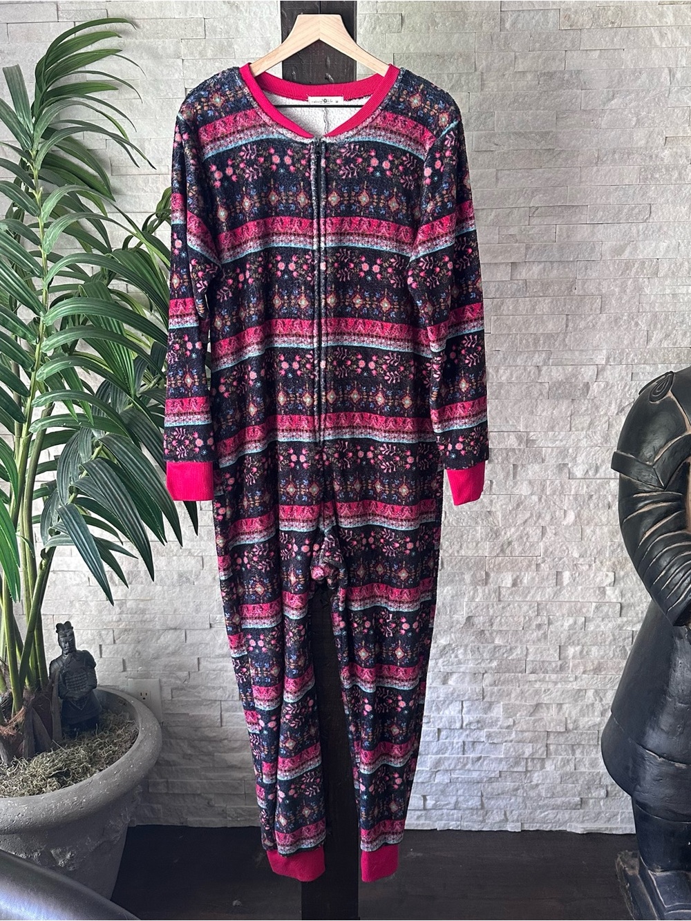 Natural Life Boho Dark Floral Patterned Fleece Cozy One-Piece Jumpsuit Size M